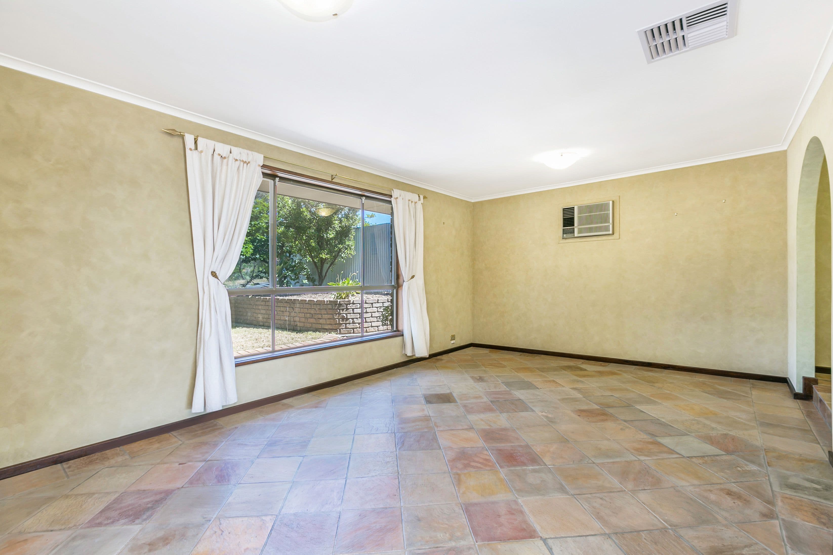 168 Brodie Road, Morphett Vale SA 5162, Morphett Vale - Thumbnail 3