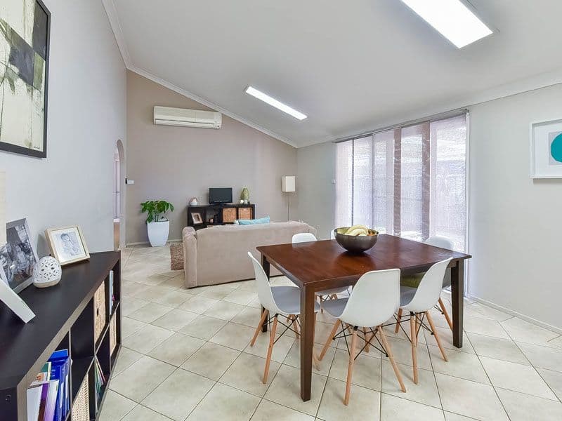 83 The Cascades, Mount Annan - Image 1