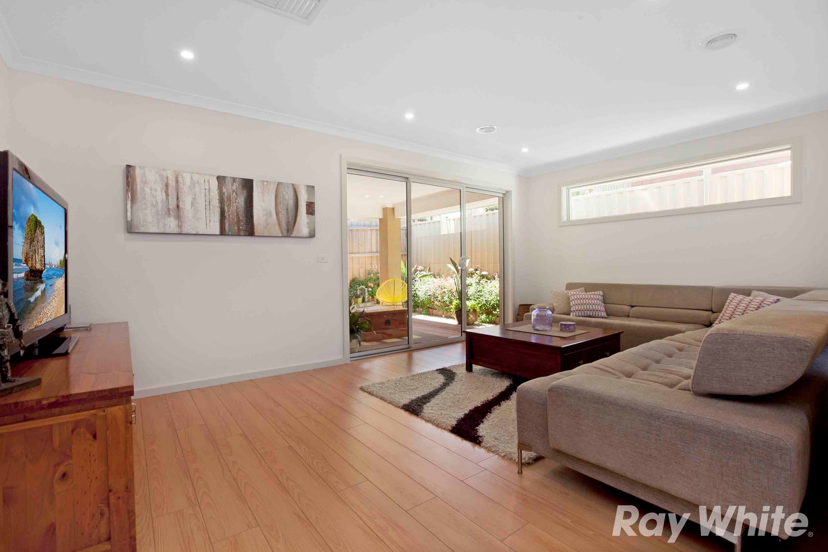 107 Pindari Avenue, Mill Park VIC 3082, Mill Park - Thumbnail 5