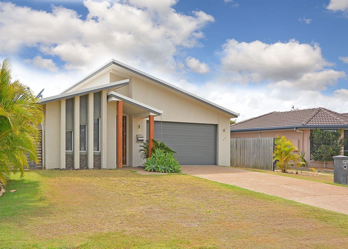35 Earl St Vincent Circuit, Eli Waters QLD 4655, Eli Waters - Image 1
