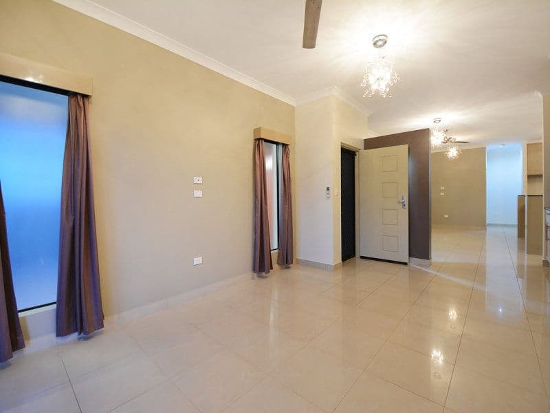 35 Hedley Place, Durack NT 0830, Durack - Thumbnail 2