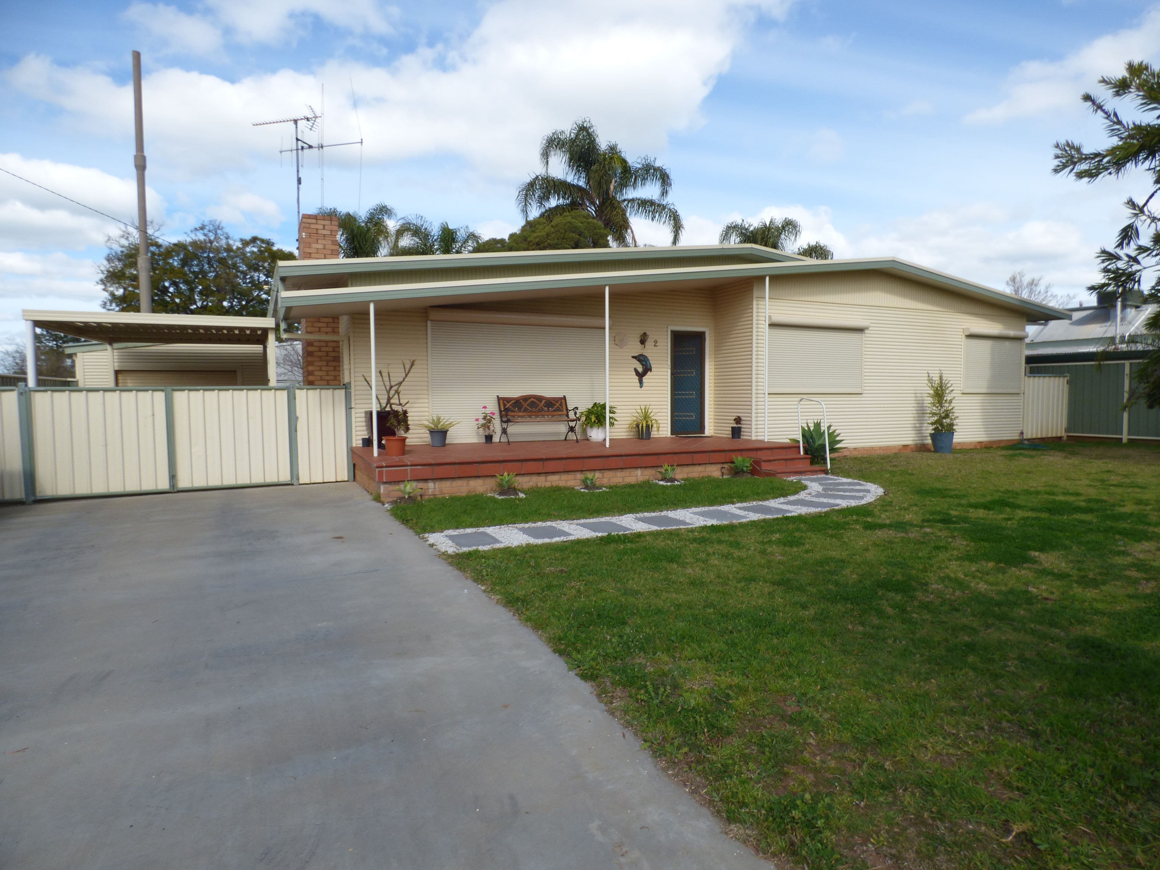 2 Black Street, Forbes - Image 1
