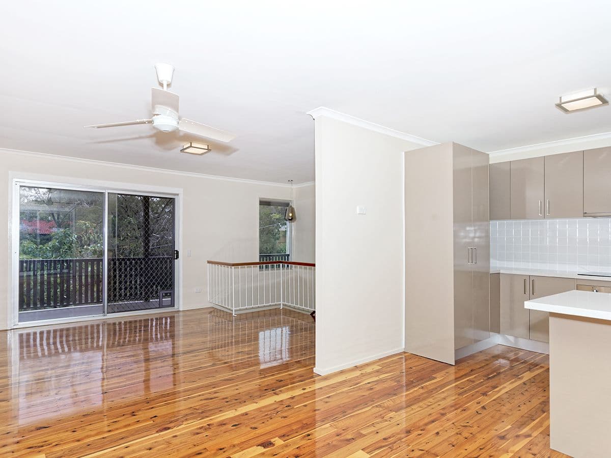 17 Elvendon Street, The Gap QLD 4061, The Gap - Thumbnail 3