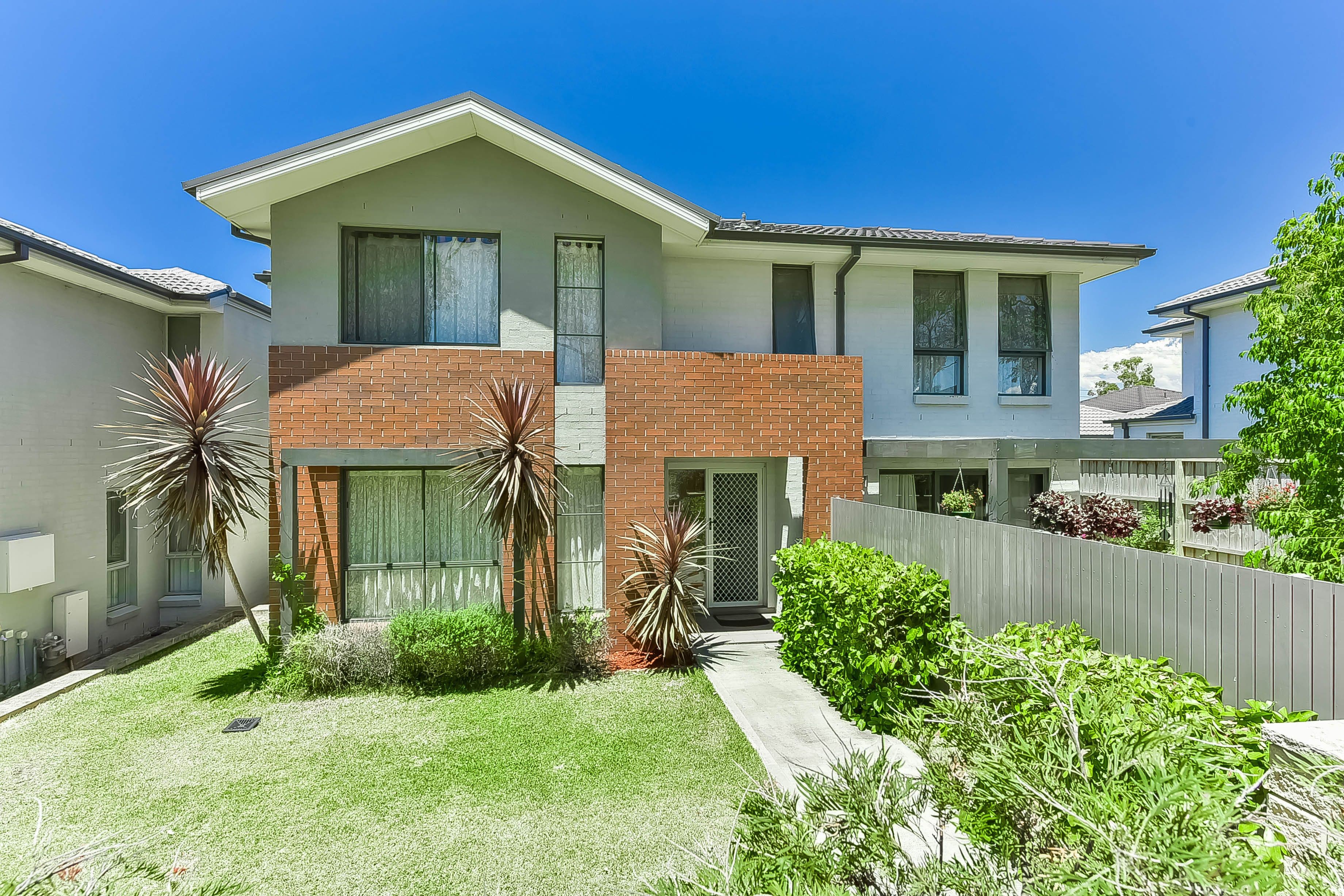 22 Tyne Walk, Glenfield - Image 1