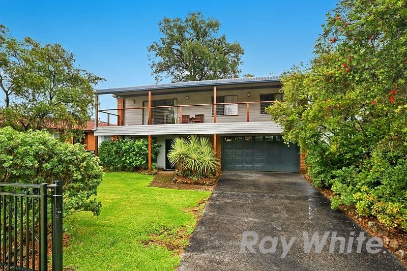 27 Chelmsford Road, Charmhaven - Image 1