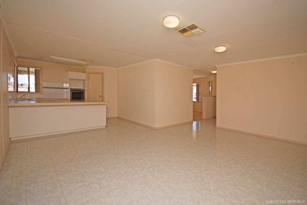 11 Shearwater Drive, Jurien Bay WA 6516, Jurien Bay - Thumbnail 3