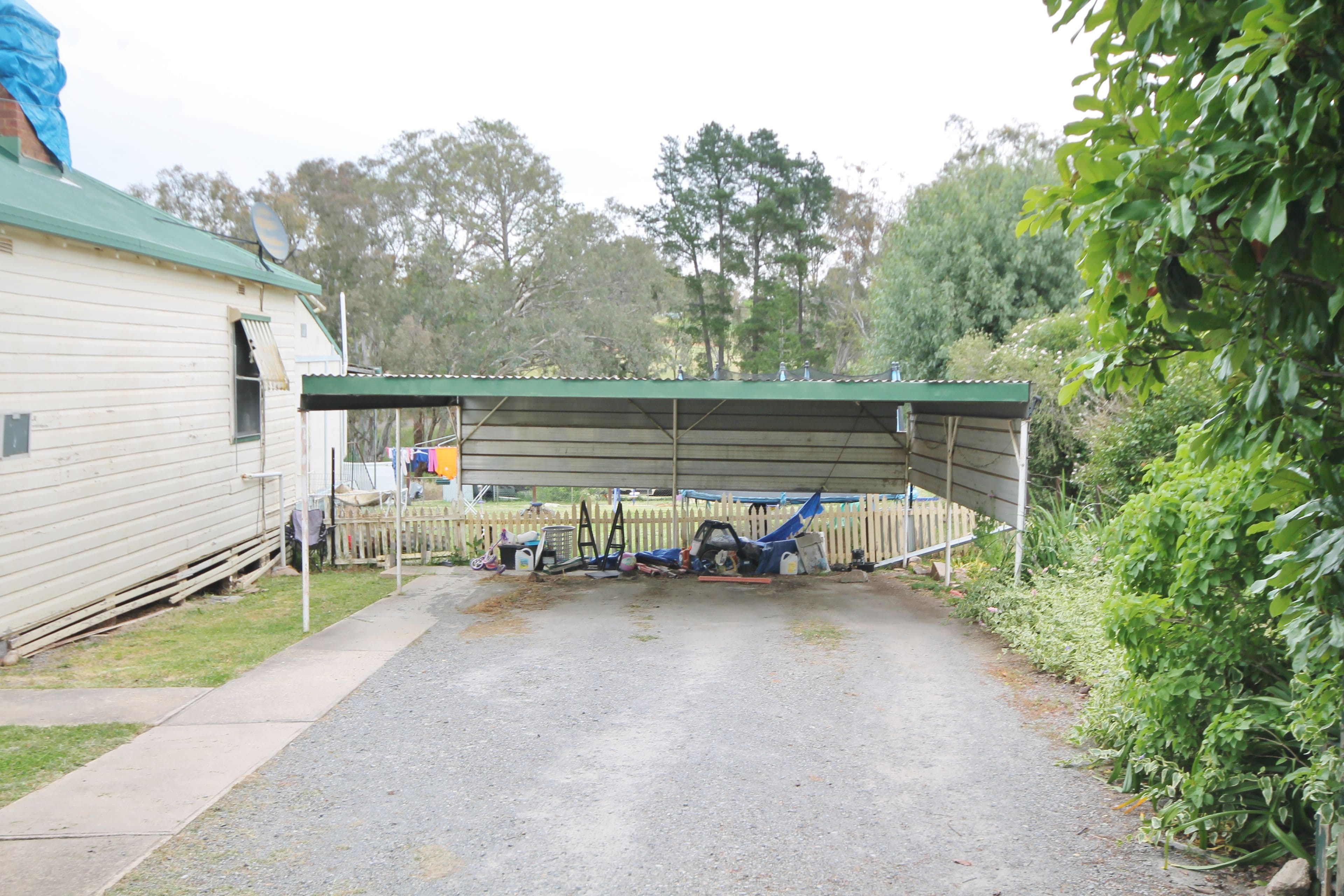 28 Blackett Avenue, Young - Thumbnail 3