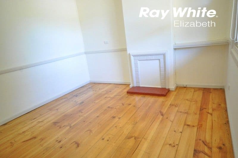 12 Donnington Road, Elizabeth North SA 5113, Elizabeth North - Thumbnail 4