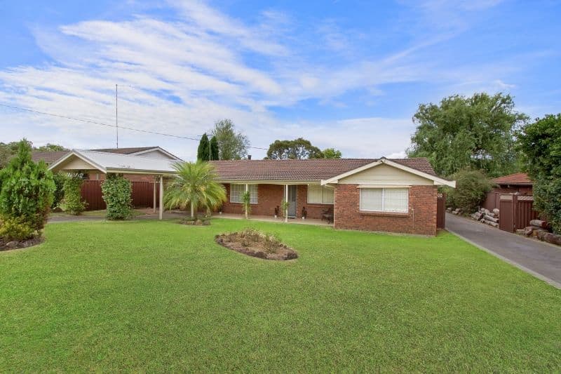 11 Monti Place, North Richmond - Thumbnail 2