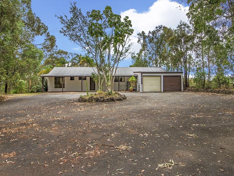21 Narrabri Court, Gaven QLD 4211, Gaven - Thumbnail 2