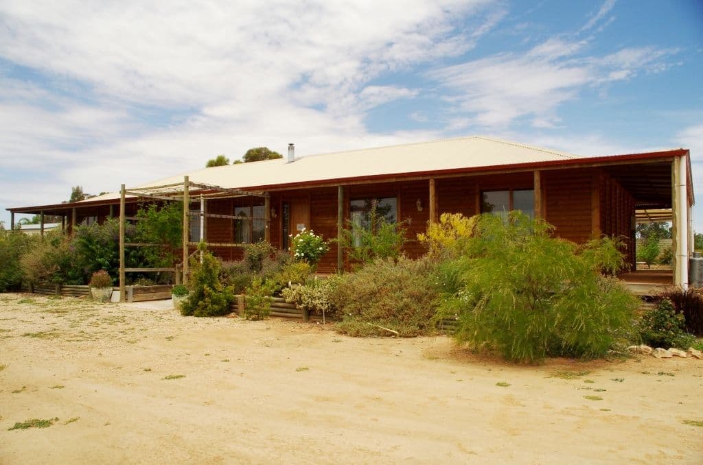 39 Cucumunga Street, Renmark SA 5341, Renmark West - Image 1