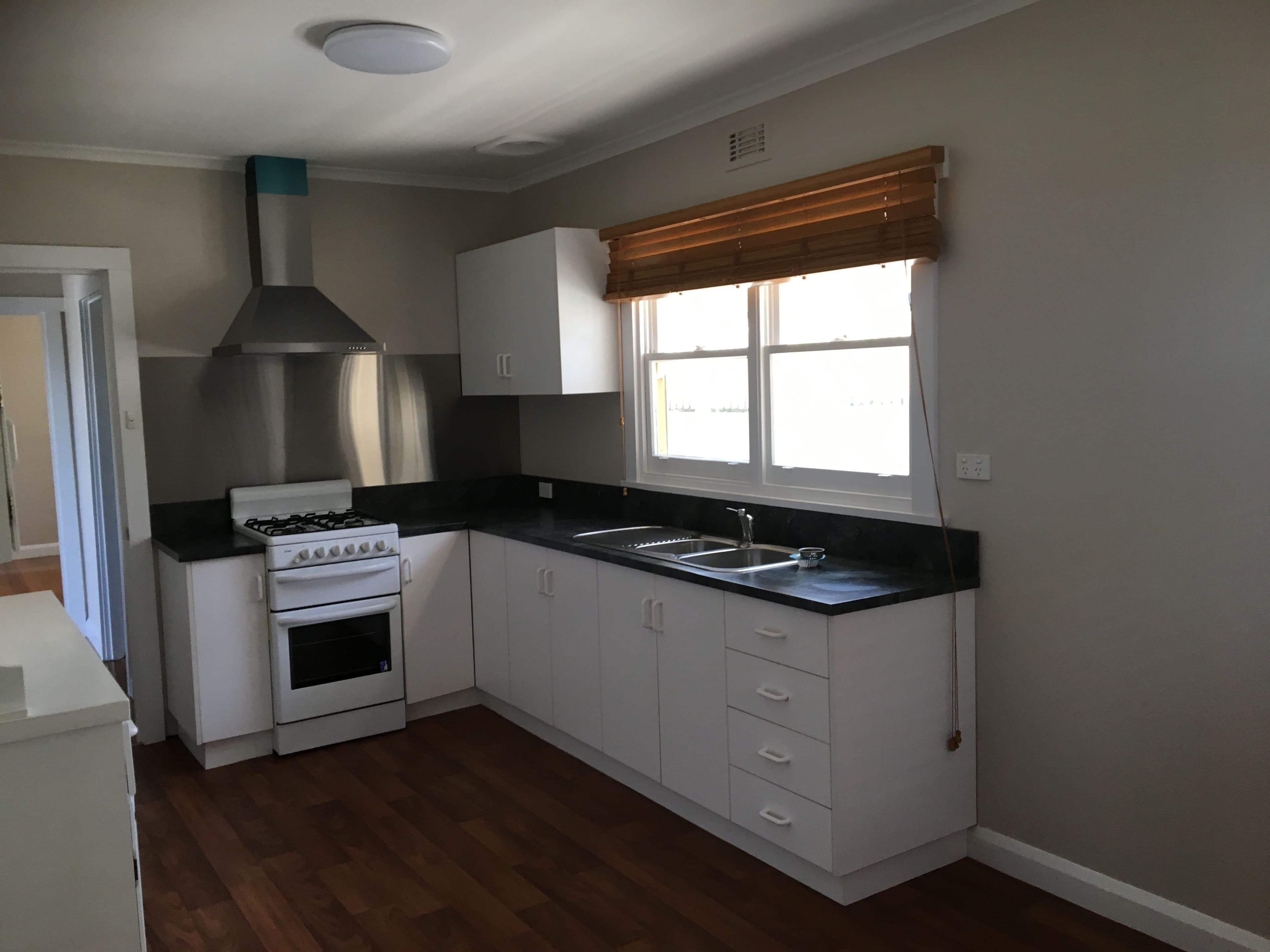 31 Crawford Street, MOWBRAY TAS 7248, Mowbray - Thumbnail 2