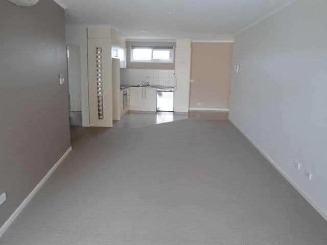 104/68 Hardwick Crescent, Holt ACT 2615, Holt - Thumbnail 3