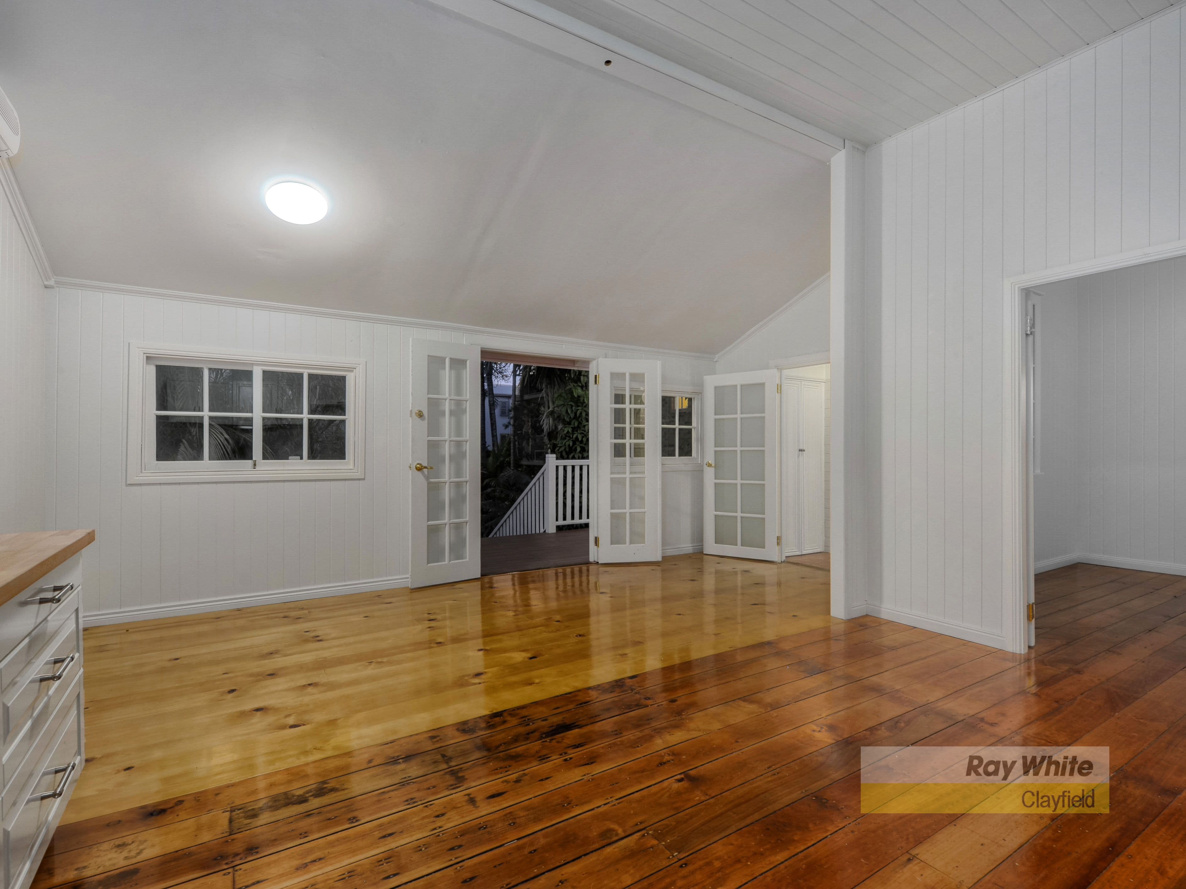 163 Allen Street, Hamilton QLD 4007, Hamilton - Thumbnail 2