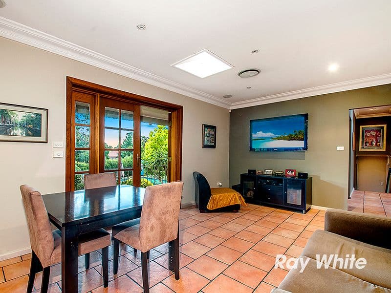 5 Duff Place, Castle Hill - Thumbnail 4