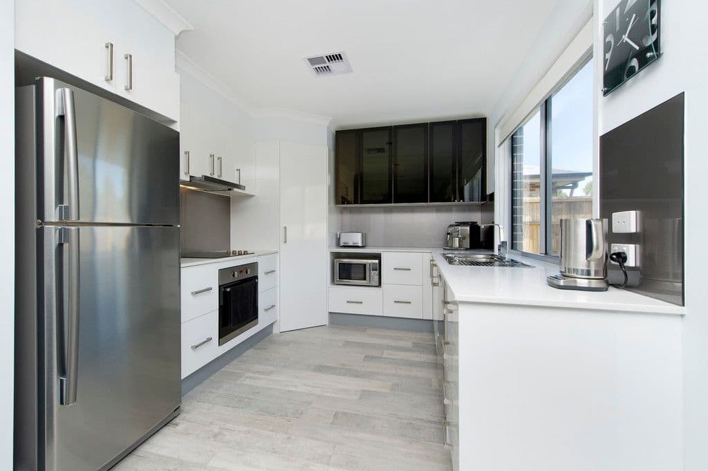 8 Pekin Close, Mango Hill QLD 4509, Mango Hill - Thumbnail 4