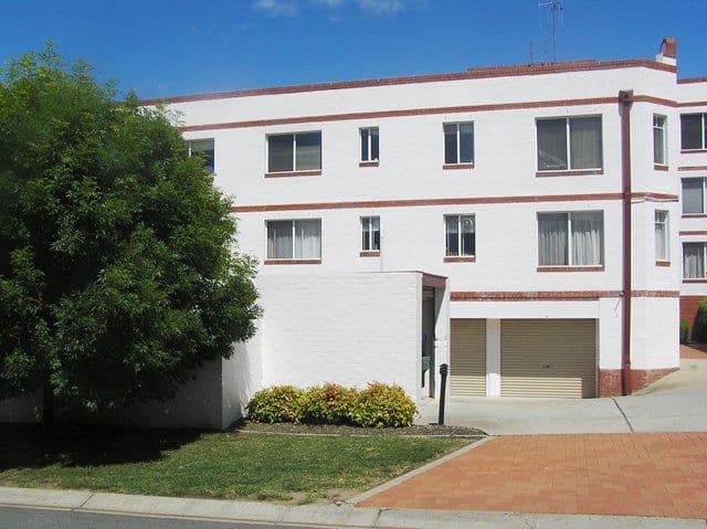 3/71 Port Jackson Circuit, PHILLIP ACT 2606, Phillip - Image 1