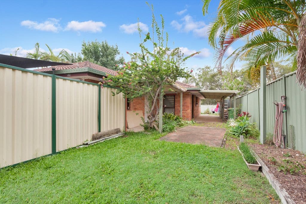 72 Botanical Drive, Labrador QLD 4215, Labrador - Thumbnail 2