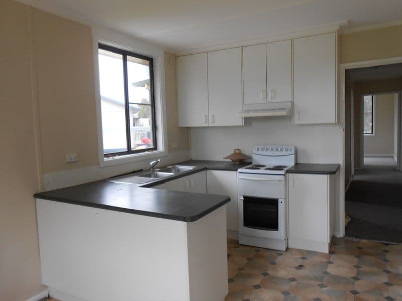 12 Farnell Street, Forbes - Thumbnail 4
