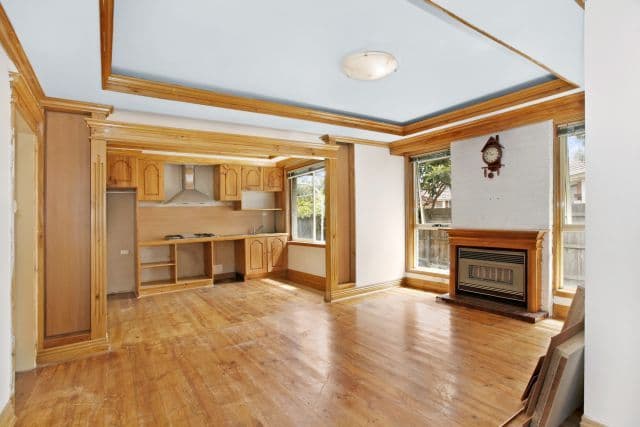 55 Orrong Avenue, Reservoir VIC 3073, Reservoir - Thumbnail 3