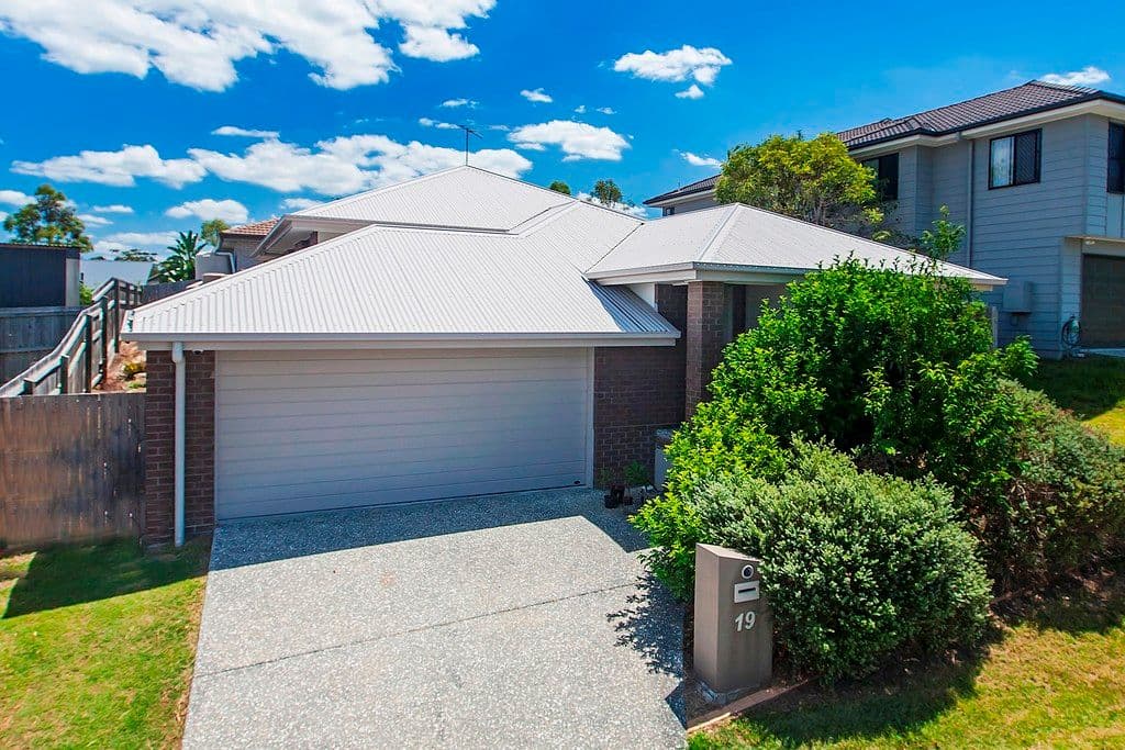 19 Violet Avenue, Springfield Lakes QLD 4300, Springfield Lakes - Image 1