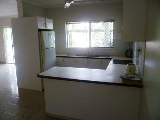 30/138 Casuarina Drive, NIGHTCLIFF NT 0810, Nightcliff - Thumbnail 2