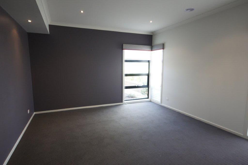 7 Caversham Drive, Pakenham VIC 3810, Pakenham - Thumbnail 5