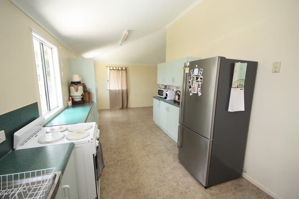 29 Coronation Street, Ayr QLD 4807, Ayr - Thumbnail 2