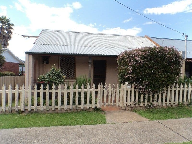 23 Reynolds Street, Goulburn NSW 2580, Goulburn - Image 1