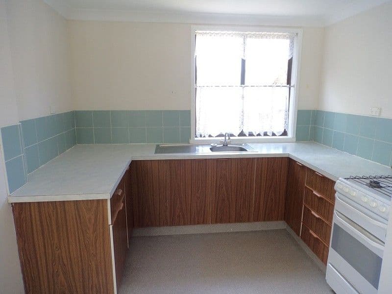 23 Reynolds Street, Goulburn NSW 2580, Goulburn - Thumbnail 2