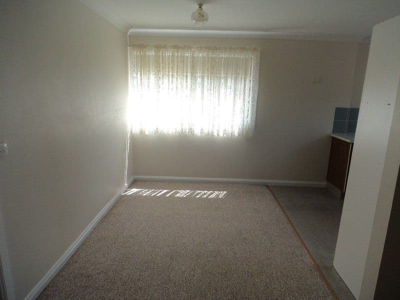23 Reynolds Street, Goulburn NSW 2580, Goulburn - Thumbnail 3