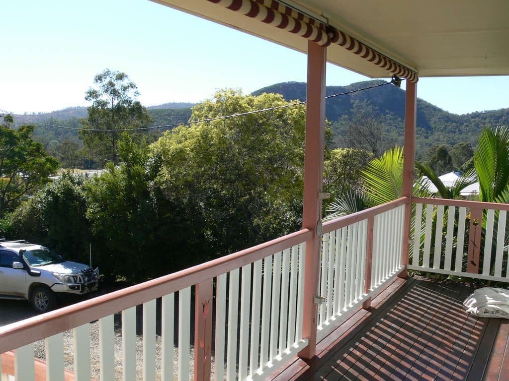 44 Barbour Street, Esk QLD 4312, Esk - Thumbnail 2