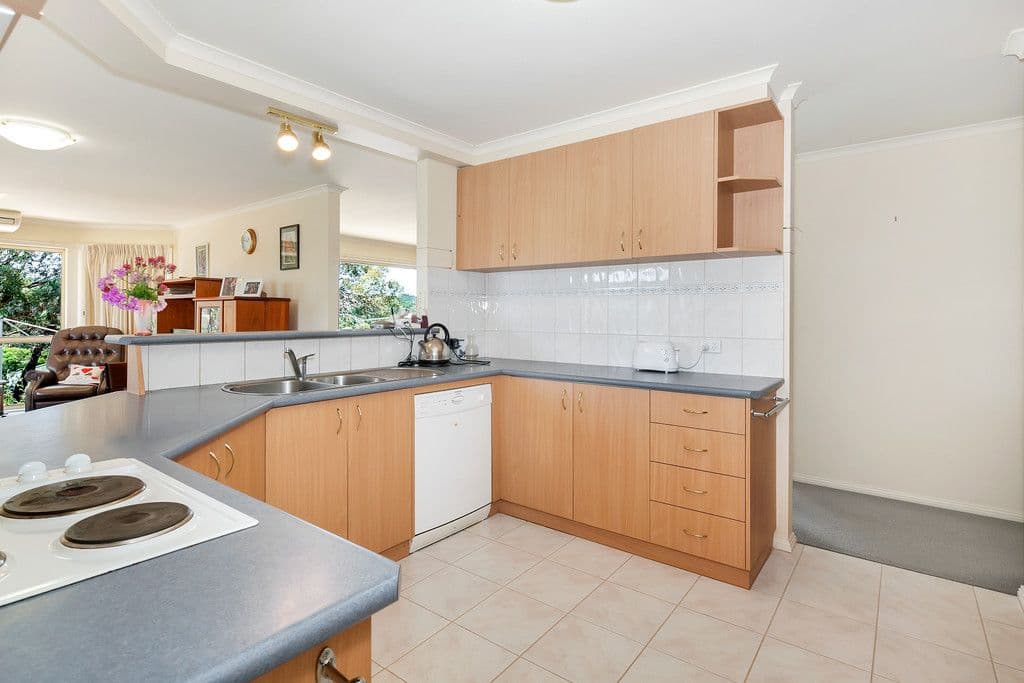 5 Mountview Drive, Sebastopol  Victoria  3356, Australia, Sebastopol - Thumbnail 5