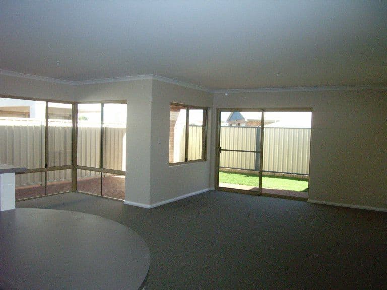 3 Damia Circle, PORT DENISON WA 6525, Port Denison - Thumbnail 2