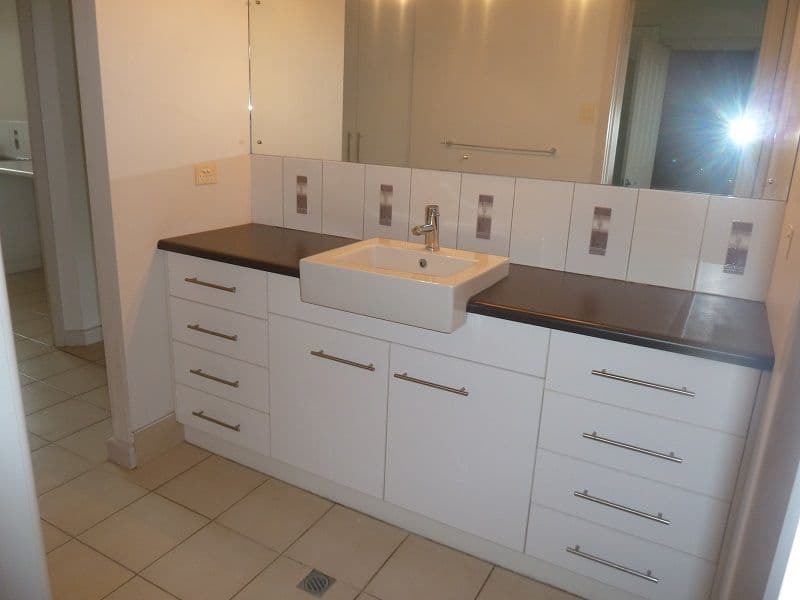 2 Eyre Court, Mount Gambier SA 5290, Mount Gambier - Thumbnail 4