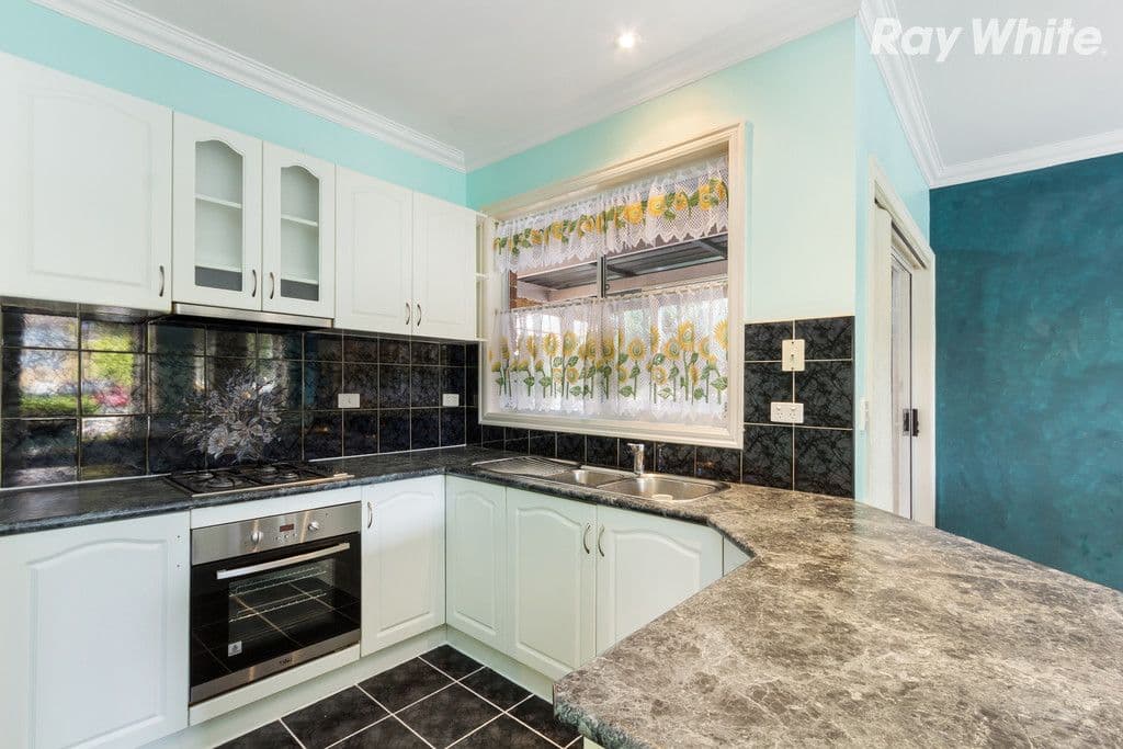 4 Nockolds Crescent, Noble Park VIC 3174, Noble Park - Thumbnail 4