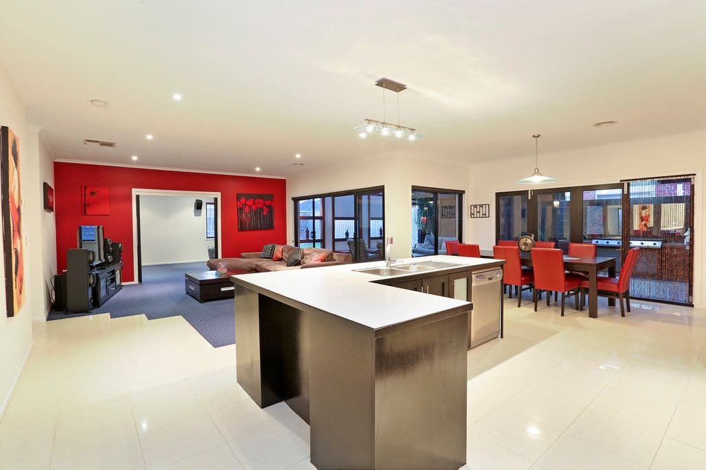 2 Primlea Court, Corio VIC 3214, Corio - Thumbnail 4