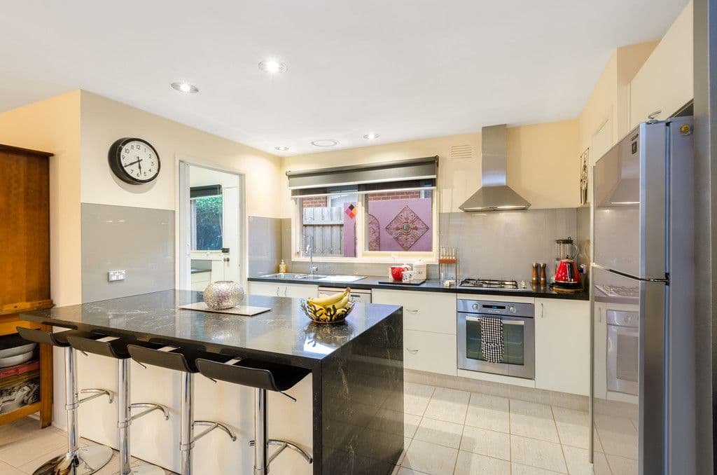 111 Berrabri Drive, Scoresby VIC 3179, Scoresby - Thumbnail 4
