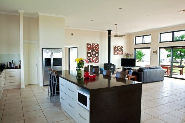 174 Paytens Lane, Cowra NSW 2794, Cowra - Thumbnail 2