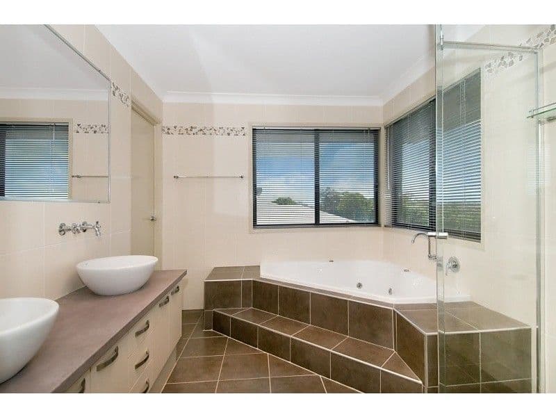 26 Lakeview Terrace, Murrumba Downs QLD 4503, Murrumba Downs - Thumbnail 7