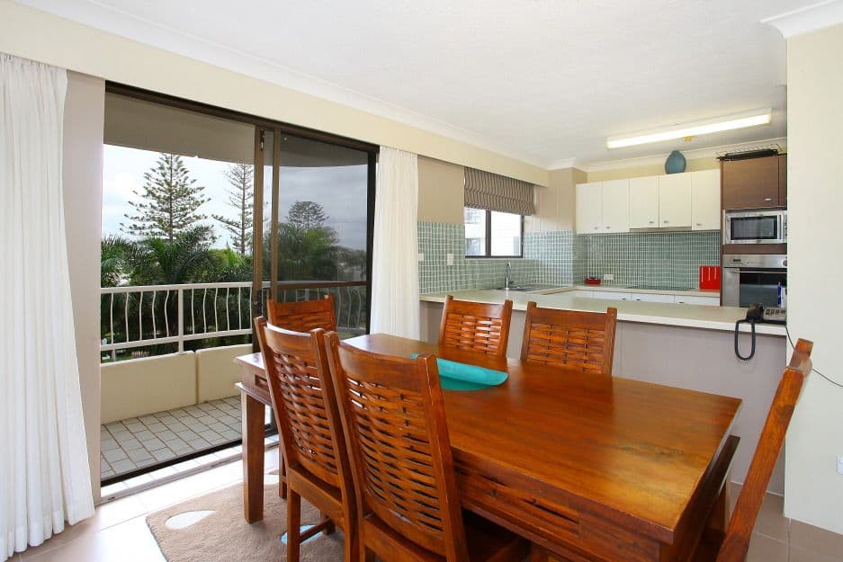 18 'Capricornia' 121 Surf Parade, Broadbeach QLD 4218, Broadbeach - Thumbnail 5