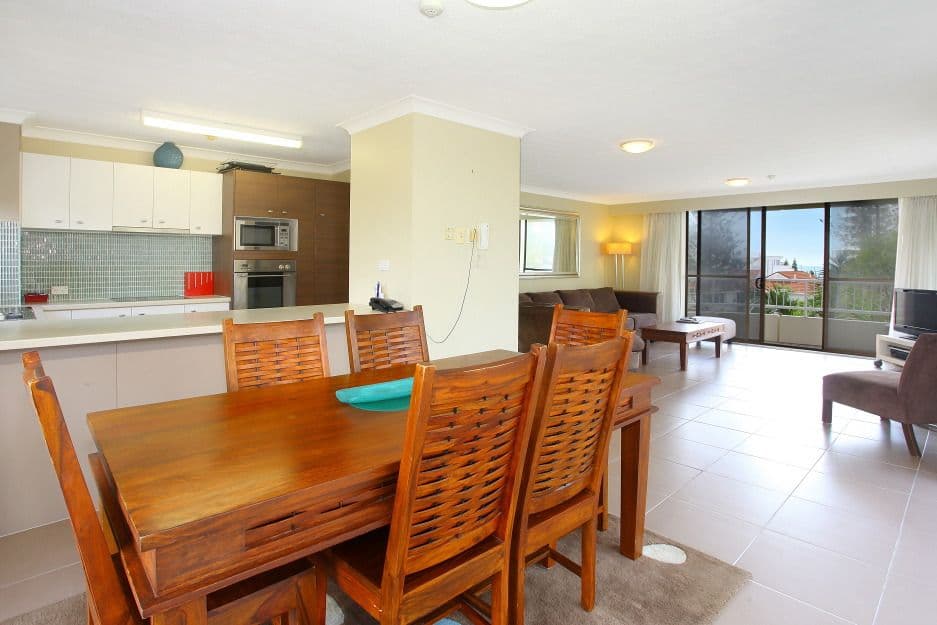 18 'Capricornia' 121 Surf Parade, Broadbeach QLD 4218, Broadbeach - Thumbnail 7