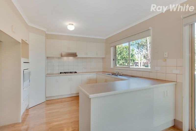 2 Bowen Street, Ferntree Gully VIC 3156, Ferntree Gully - Thumbnail 2