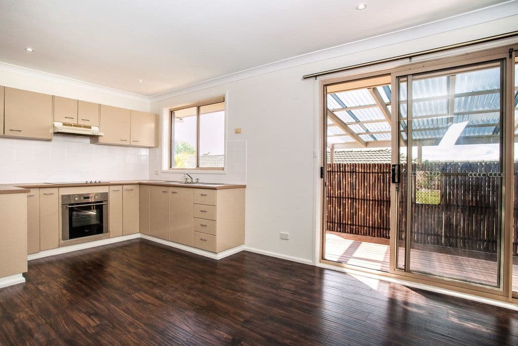 2 Elliott Place, Kiama Downs - Thumbnail 4