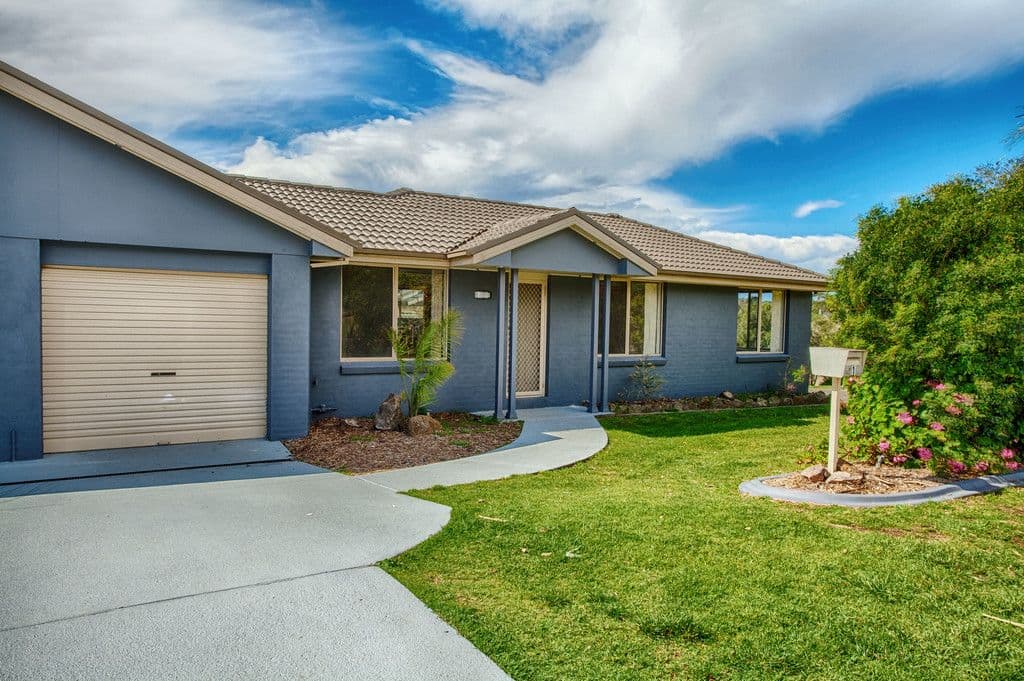 2 Elliott Place, Kiama Downs - Image 1