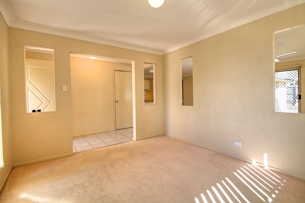 9 Dewhurst Crescent, Raceview QLD 4305, Raceview - Thumbnail 2