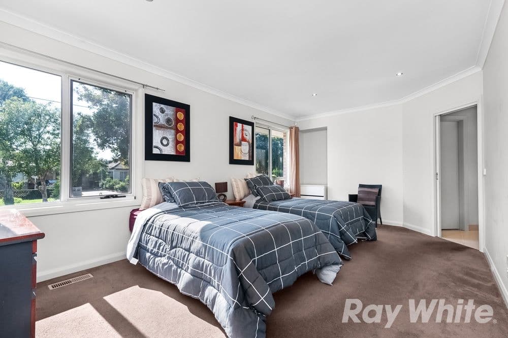 6 Monterey Avenue, Glen Waverley VIC 3150, Glen Waverley - Thumbnail 7