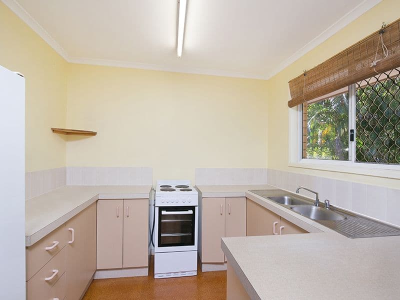 23 Sherwood Crescent, Daisy Hill QLD 4127, Daisy Hill - Thumbnail 2