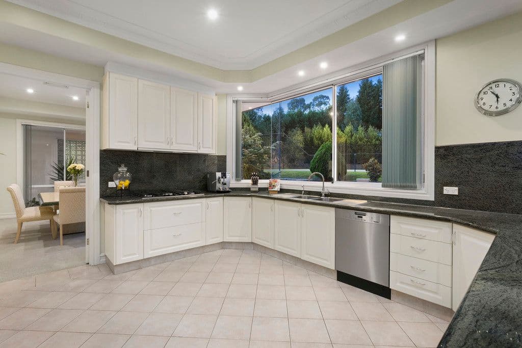 13 Arnold Drive, Donvale VIC 3111, Donvale - Thumbnail 8