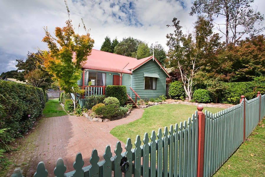 9 Kanimbla Road, Blackheath - Image 1